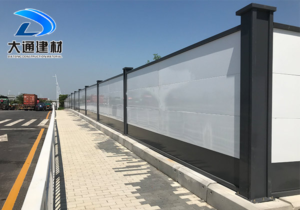 工地施工圍擋如何選擇？哪里的廠家更好呢